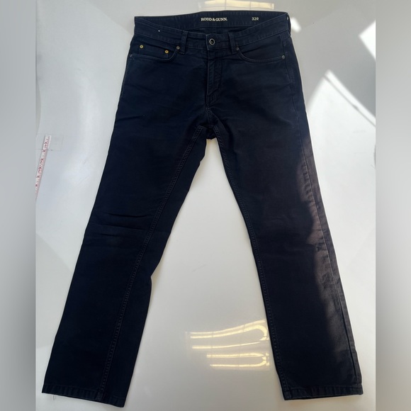 Rodd & Gunn Motion 2 Straight Jean N106-28 - Picture 4 of 8